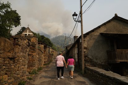 Incendio en Salientes (León)