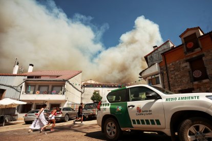 Incendio forestal cercano a la población de El Payo (Salamanca) de nivel 2