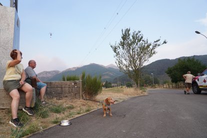 Incendio forestal en el municipio de Boca de Huérgano (León)