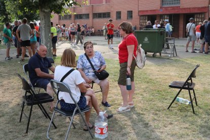 Evacuadas tres localidades del norte de Palencia por incendio