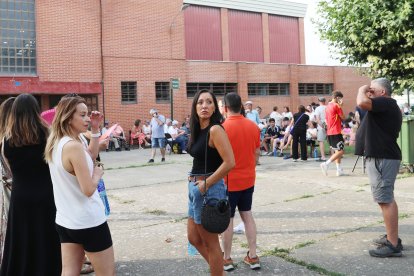 Evacuadas tres localidades del norte de Palencia por incendio