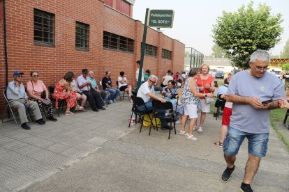 Evacuadas tres localidades del norte de Palencia por incendio