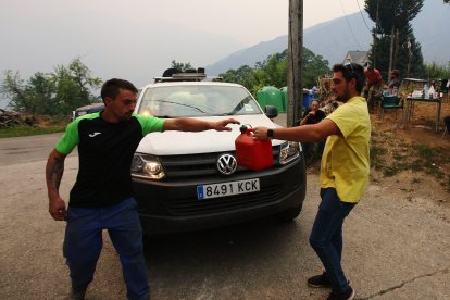 Incendio en el municipio de Oencia (León)