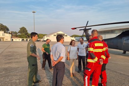 Dos helicópteros BlackHawk llegan a la base aérea de Matacán (Salamanca).