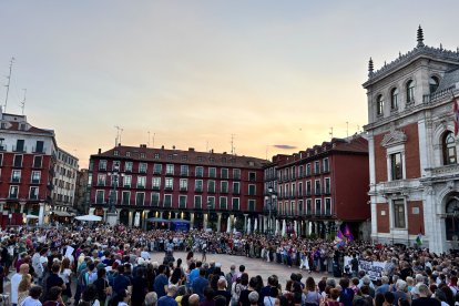 Manifestación en Valladolid bajo el lema 'Nuestra tierra arde. Contra el fuego de la inacción: ¡Prevención y medios ya!'