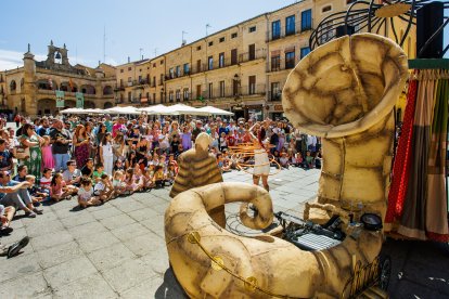 El público se vuelca en la Feria del Teatro en Ciudad Rodrigo.