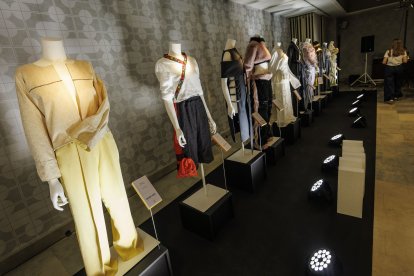 Comienza la III Pasarela ‘Uniendo Moda Castilla y León’