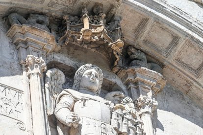 Desfile medieval que recorrió las calles del centro histórico de la ciudad.