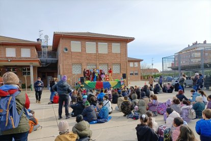 El Circo de los Derechos en Villamuriel de Cerrato de Palencia