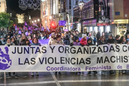 Un momento de las concentraciones en Castilla y León contra la violencia de género.