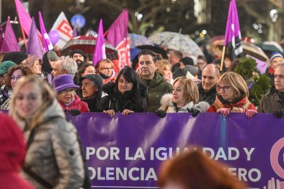 Un momento de las concentraciones en Castilla y León contra la violencia de género.