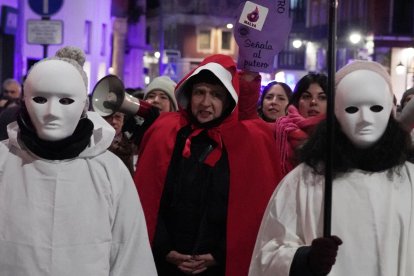 Un momento de las concentraciones en Castilla y León contra la violencia de género.