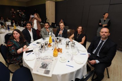 Club de Prensa de El Mundo: 