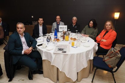 Club de Prensa de El Mundo: 