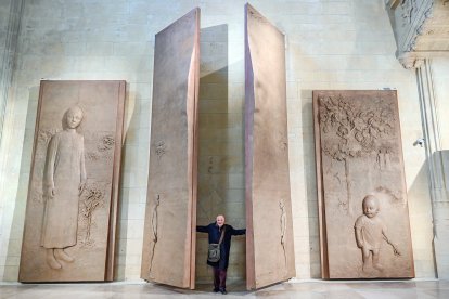 Inauguración de las nuevas puertas para la Catedral de Burgos de Antonio López.