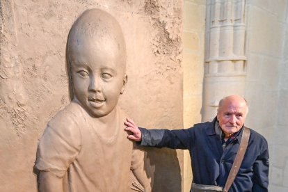 Inauguración de las nuevas puertas para la Catedral de Burgos de Antonio López.