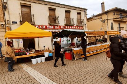 Ediciones anteriores de la Feria del Acebo de Prádena