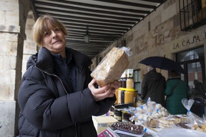 Las turroneras de La Alberca en los soportales de la Plaza Mayor de Salamanca