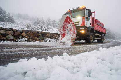La nieve regresa a las zonas montañosas del sur de Salamanca.