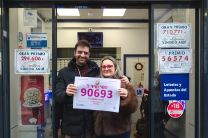 Celebración del tercer premio de la Lotería de Navidad en Palencia