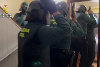 Golpe de la Guardia Civil a las estafas online.