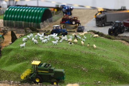4ª exposición de miniaturas agrícolas en Villamartín de Campos