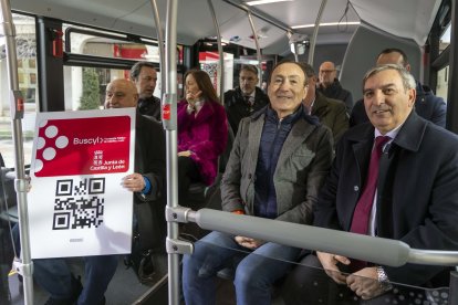 El consejero de Movilidad y Transformación Digital, José Luis Sanz Merino, presenta el balance de Buscyl y del proceso de modernización del transporte público.