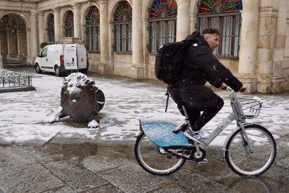 La borrasca 'Ingrid' en la capital leonesa.