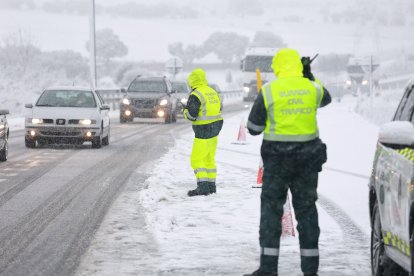 Temporal de nieve en la A-66, entre Guijuelo y Bejar (Salamanca)