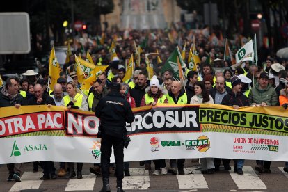 Tractorada en León en contra de Mercosur