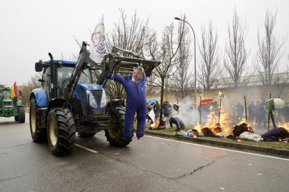 Tractorada en Valladolid en contra de Mercosur