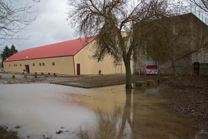 El río se desborda en Jiménez de Jamuz (León).