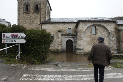 La localidad de Balboa (León), afectada por el temporal de lluvias