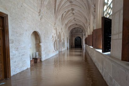 El Monasterio de La Vid, bajo las aguas del Duero