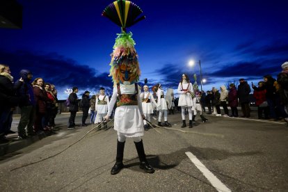 Desfile de los Antruejos Leoneses con representación de distintas zonas de la provincia