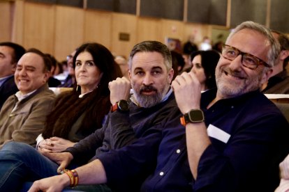 Santiago Abascal y Carlos Pollán, en el mitin de VOX en Salamanca.