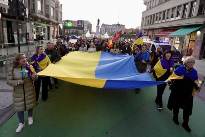 Manifestación con motivo del cuarto aniversario del inicio de la invasión de Rusia a Ucrania