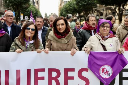 La Comisión 8M organiza una manifestación en León por el Día Internacional de la Mujer.