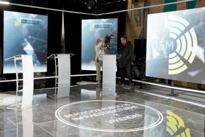 CyLTV ultima los preparativos para el debate electoral definitivo.
