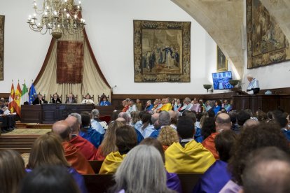 La Universidad de Salamanca nombra doctor 'honoris causa' al presidente italiano, Sergio Mattarella.