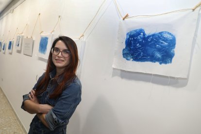 Exposición 'Azulete' ; la fotógrafa Inés García Ruiz expone el  proyecto ganador del Pallantia photo joven 2026 en la sala el Laboratorio de Palencia