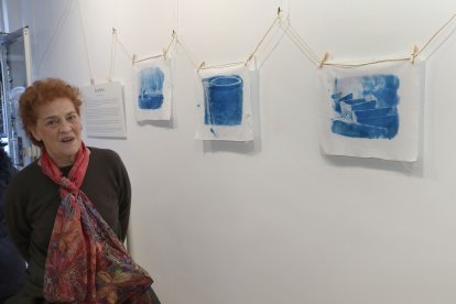 Exposición 'Azulete' ; la fotógrafa Inés García Ruiz expone el  proyecto ganador del Pallantia photo joven 2026 en la sala el Laboratorio de Palencia