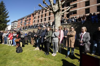 Homenaje del Ayuntamiento de Villablino (León), a los mineros fallecidos en el accidente de Cerredo (Asturias)