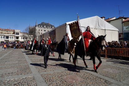 Celebración del pregón a caballo organizado por la Cofradía de las Siete Palabras de Jesús en la Cruz
