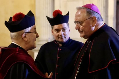 Procesión del Santo Entierro de la Cofradía de Nuestra Señora de las Angustias y Soledad