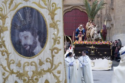 Procesión de Las Palmas del Domingo de Ramos en Salamanca