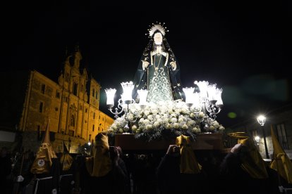 Procesión de la Santísima Virgen de los Dolores y Verónica de Villafranca del Bierzo