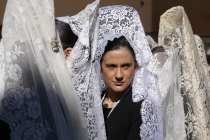 Procesión de Resurrección con la imagen de la Virgen de la Encina y el Santo Sacramento de Ponferrada