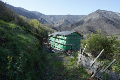 Reconstrucción del pueblo de Lusio (León), afectado por los incendios de agosto del año 2025