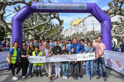 Carrera por el Día de Castilla y León celebrada en Burgos.